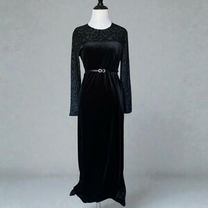 VINTAGE DIANE VON FURSTENBERG black velvet 3/4 sleeve maxi dress size small